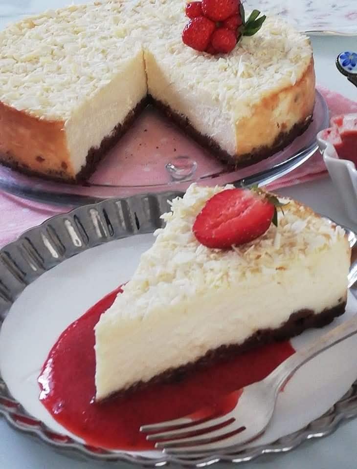 SERNIK Z BIAŁĄ CZEKOLADĄ