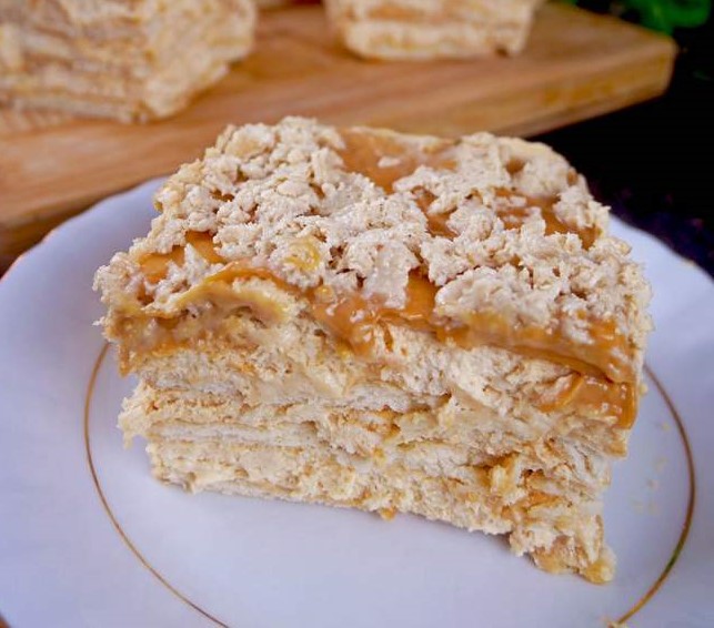 Ciasto Leniwej Synowej – przysmak bez pieczenia w 15 minut