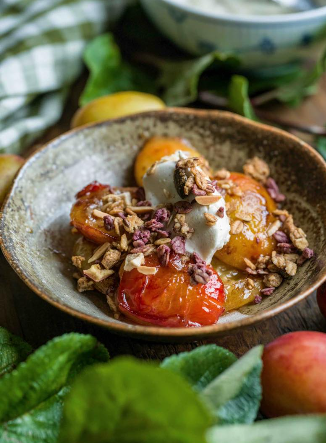 Śliwki smażone na masle z mascarpone