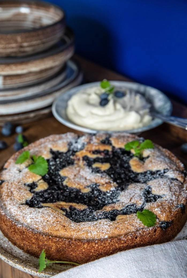 Ciasto z jagodami z surową śmietaną