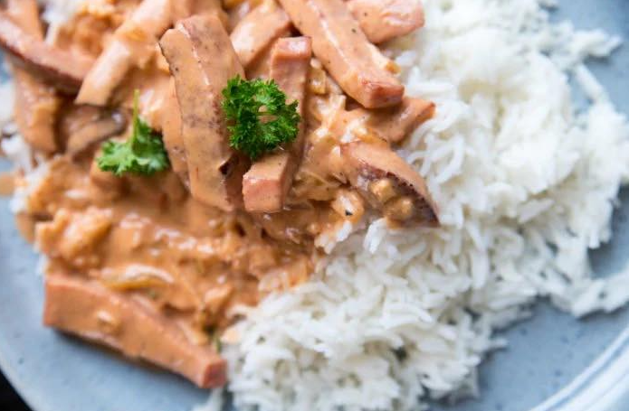 Sausage stroganoff