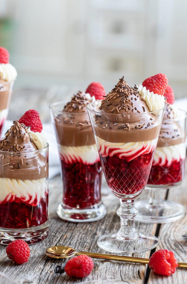 Prosty deser z czekoladą