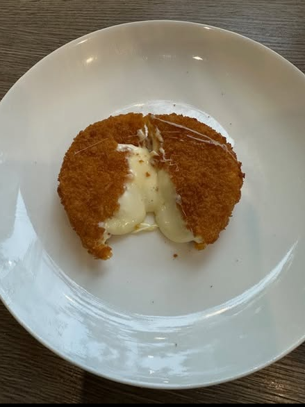 Camembert panierowany z airfryera